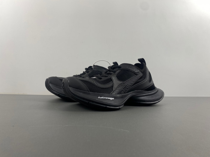 Ba*len*cia*ga sneaker