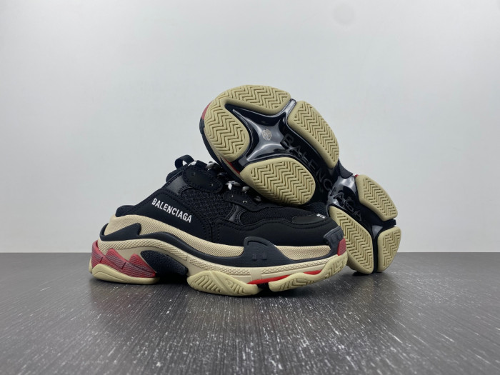 Ba*len*cia*ga triple s sneaker 80000107