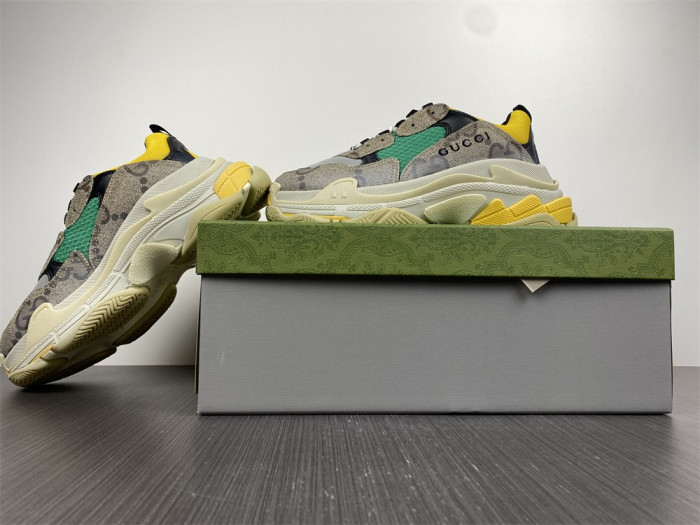 Ba*len*cia*ga triple s sneaker 8000039