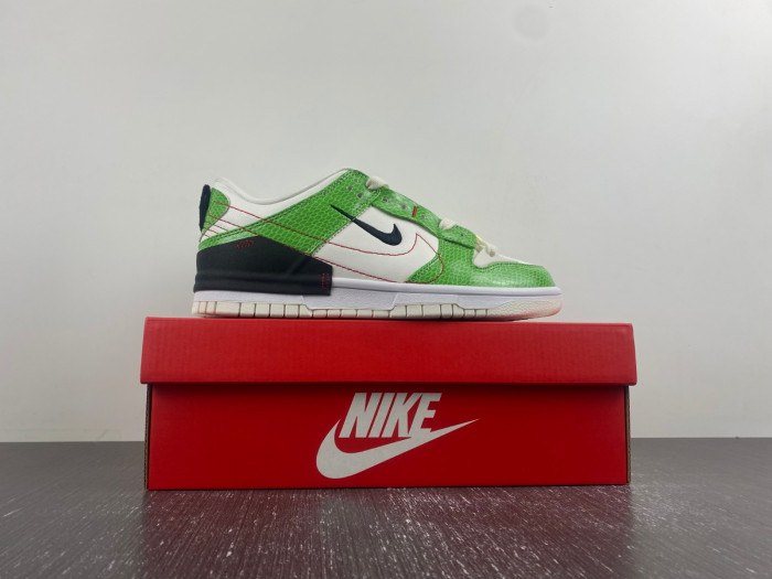 wmns dunk low disrupt 2 
