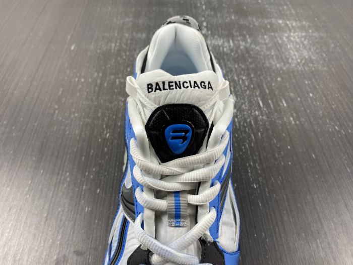 Ba*len*cia*ga runner sneaker