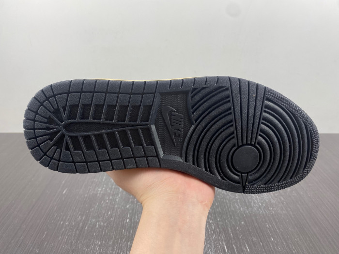 travis scott x air jordan 1 low ajl0714