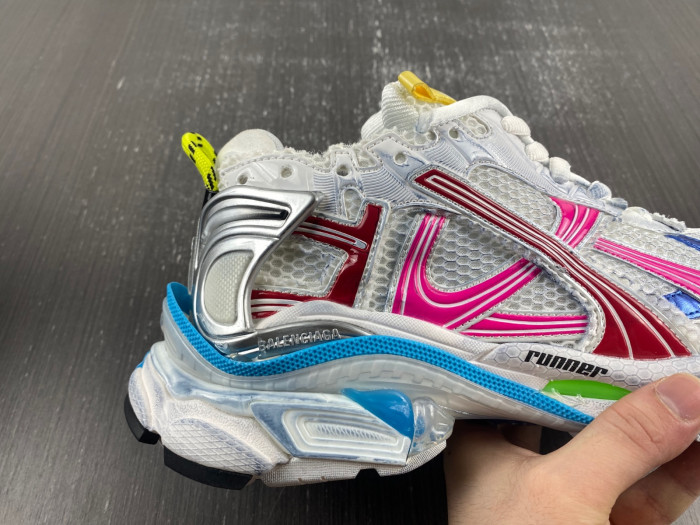 Ba*len*cia*ga runner sneaker