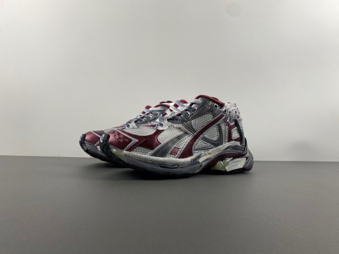 Ba*len*cia*ga runner sneaker