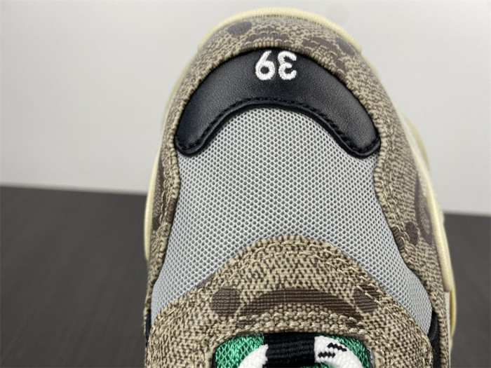 Ba*len*cia*ga triple s sneaker 8000039