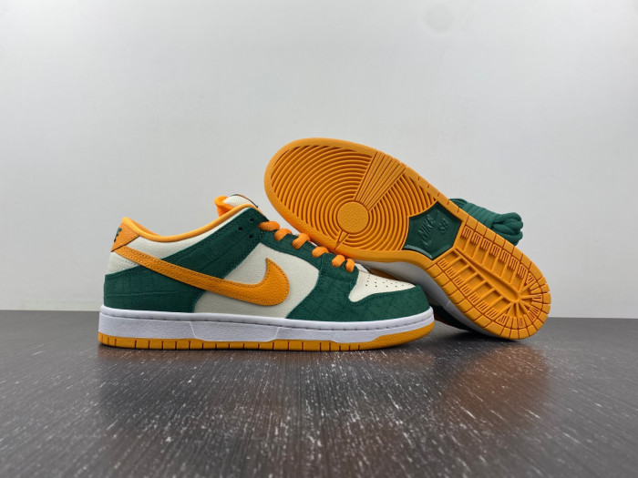 nike sb dunk low legion pine kumquat 304292-383
