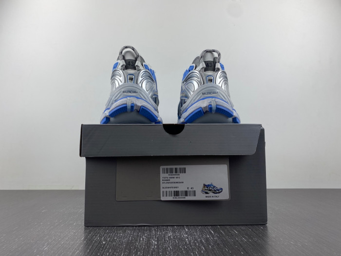 Ba*len*cia*ga runner sneaker