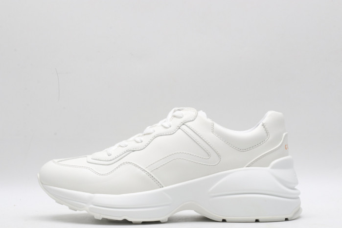 G*u*i* rhyton sneaker