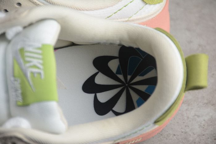 nike wmns dunk low disrupt 2 