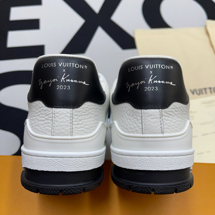 lv snekaers l0000103