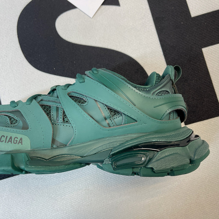 Ba*len*cia*ga track sneaker