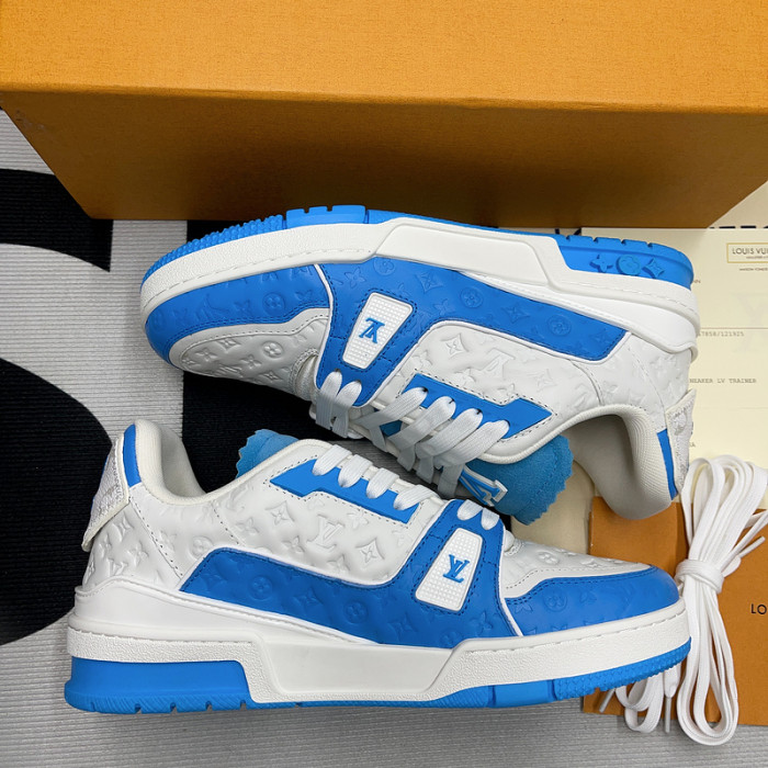 lv snekaers l000083
