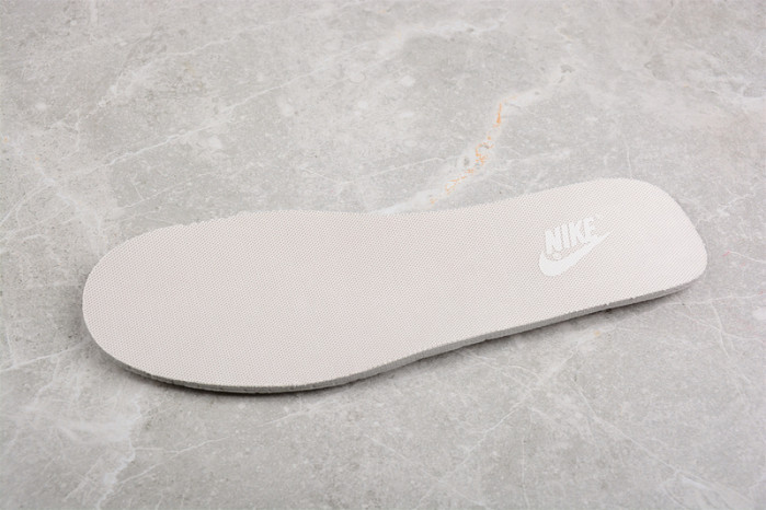 nike dunk low phantom metallic gold dx5930-001