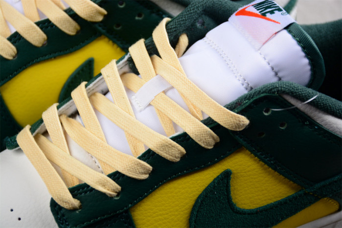 nike dunk low se noble green fd0350-133