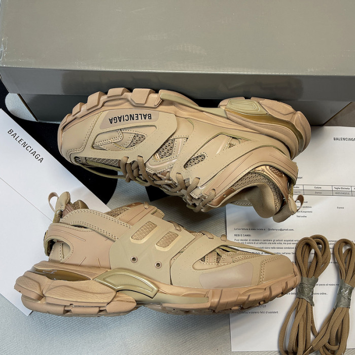 Ba*len*cia*ga track sneaker