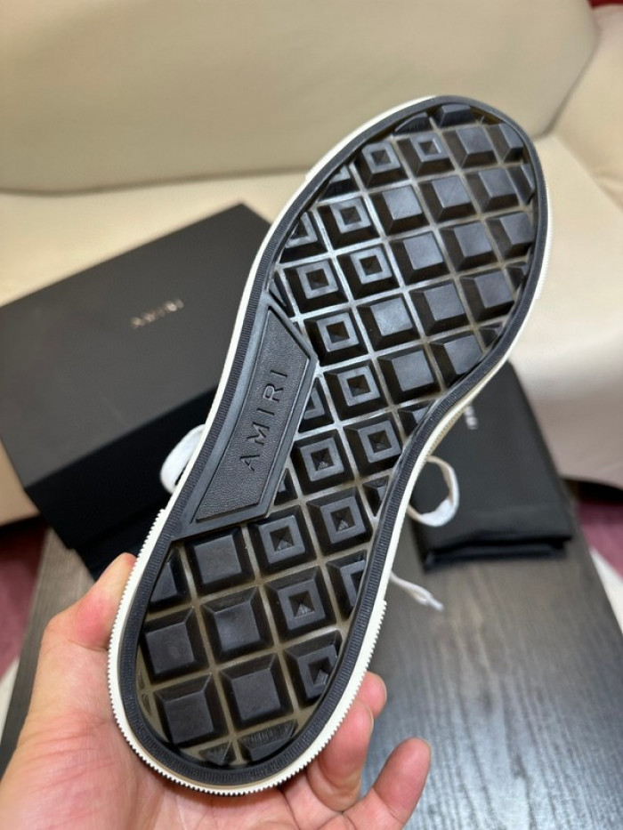 a*iri stars court sneakers