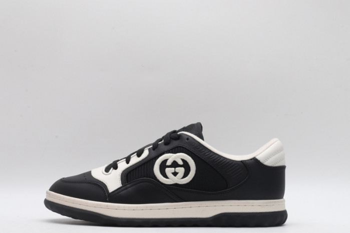 G*u*i* trainer sneaker96
