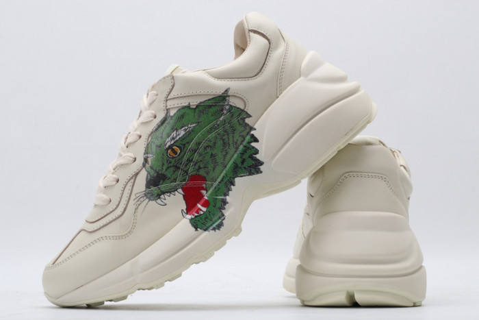 G*u*i* rhyton sneaker