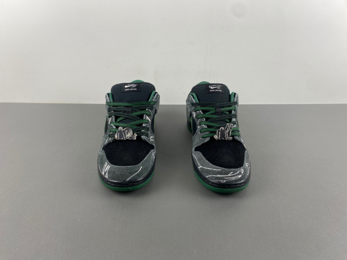 there skateboards x nike sb dunk low hf7743-001