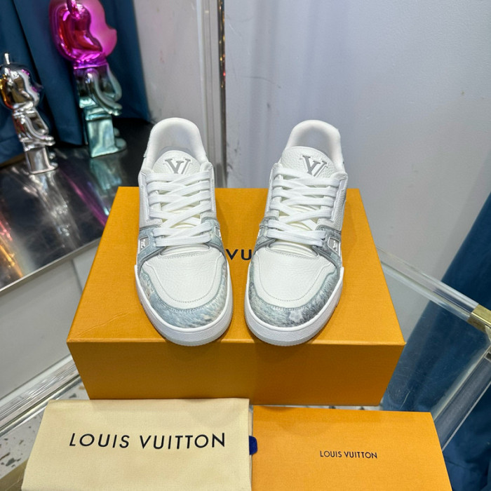 lv snekaers l0000153
