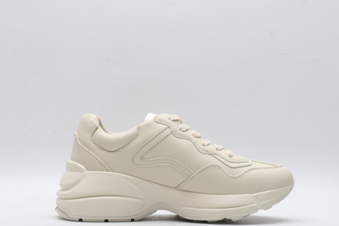 G*u*i* rhyton sneaker