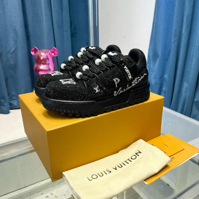lv snekaers l0000228