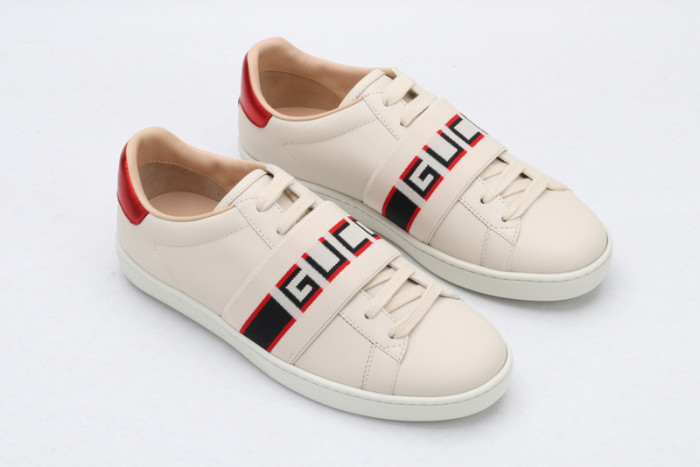 G*u*i* ace sneaker