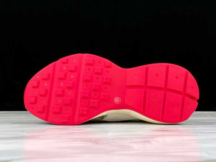 G*u*i* rhyton sneaker