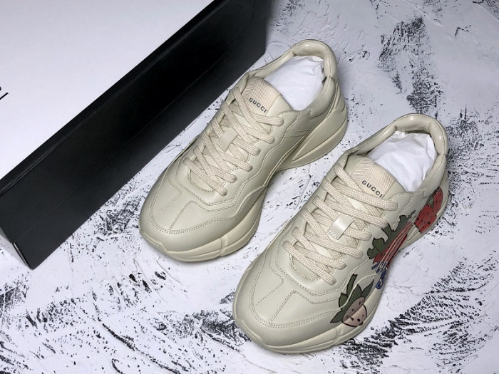 G*u*i* rhyton sneaker