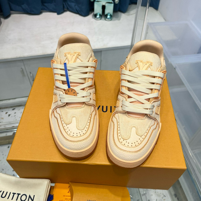 lv snekaers l0000233