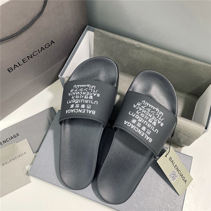 balenciag* sandal bs42