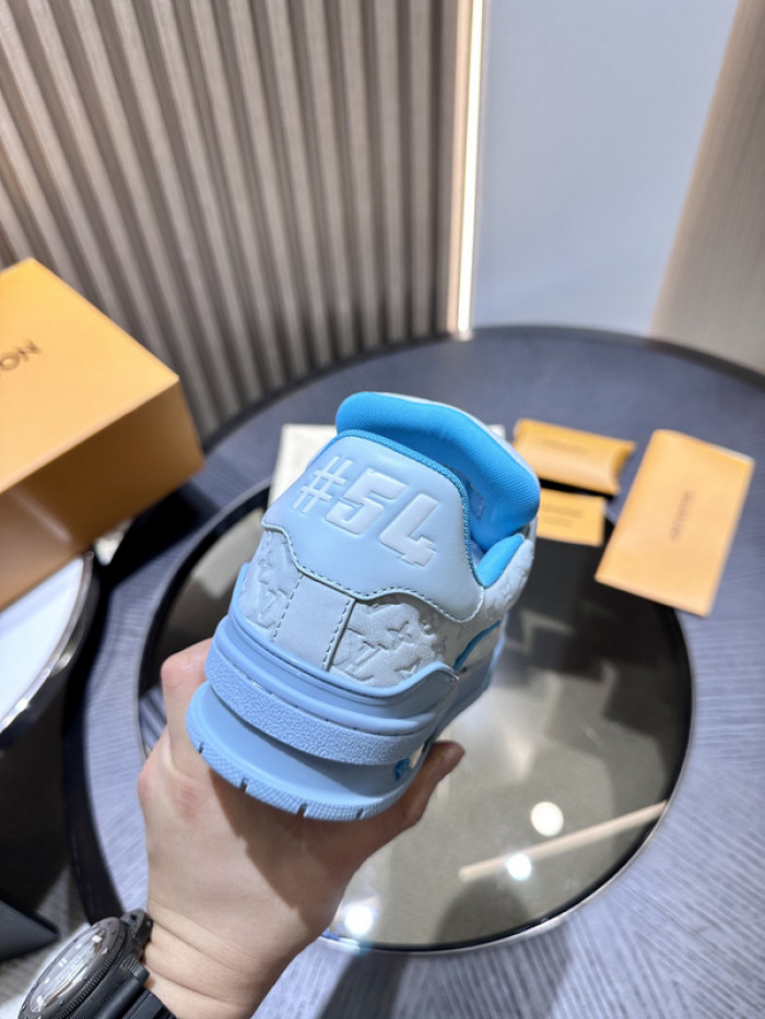 lv snekaers l0000165