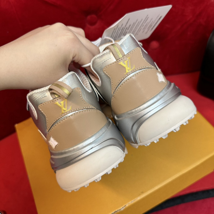 lv snekaers l0000182