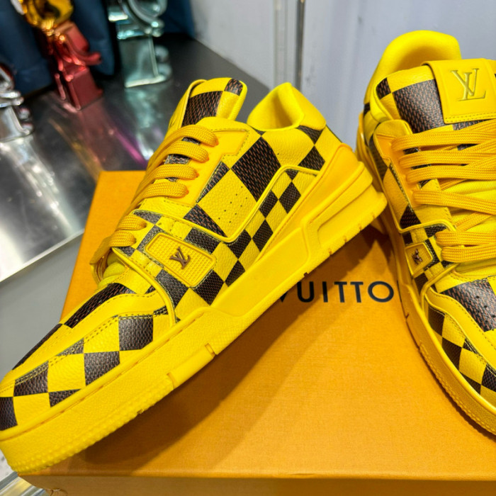 lv snekaers l0000145