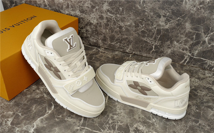 lv snekaers l0000335