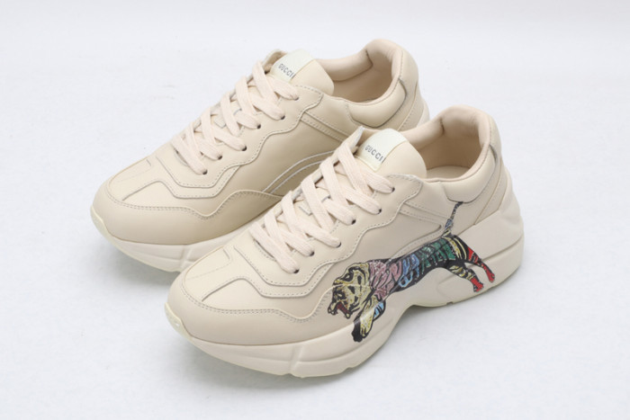 G*u*i* rhyton sneaker
