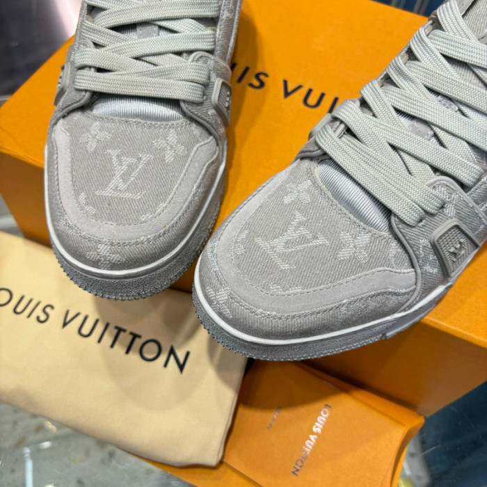 lv snekaers l0000193
