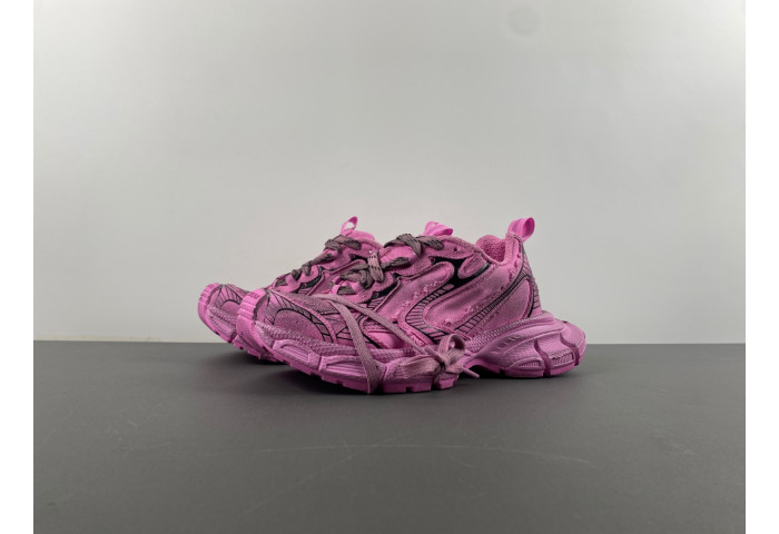 Balenciaga 3XL sneaker pop16