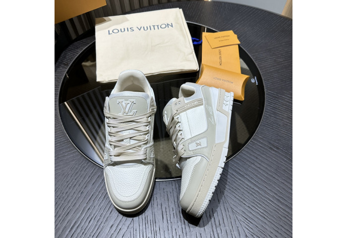LV snekaers L0000432