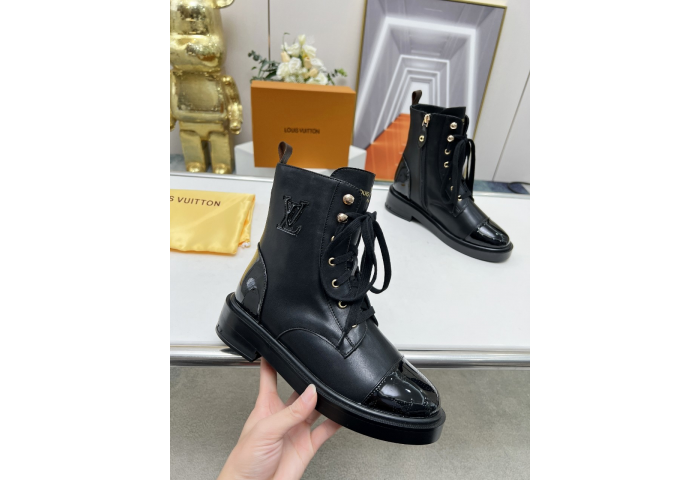 LV Boots L0000376