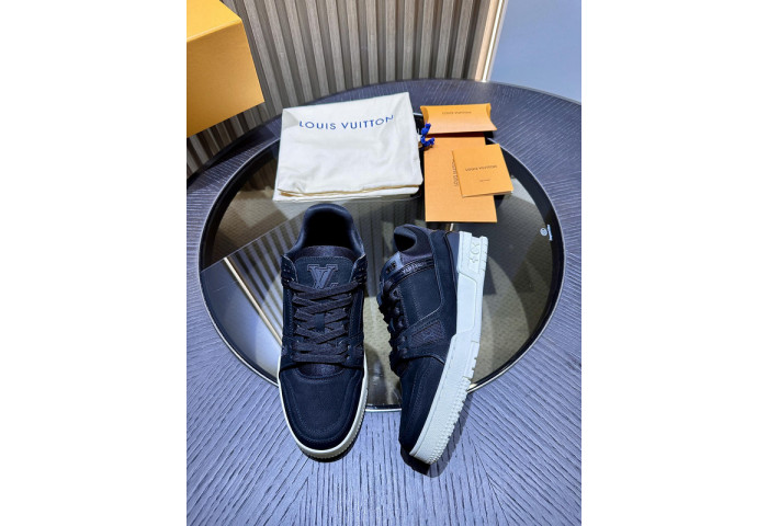 LV snekaers L0000398