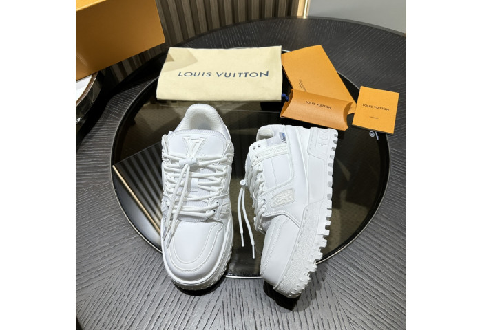 LV snekaers L0000468