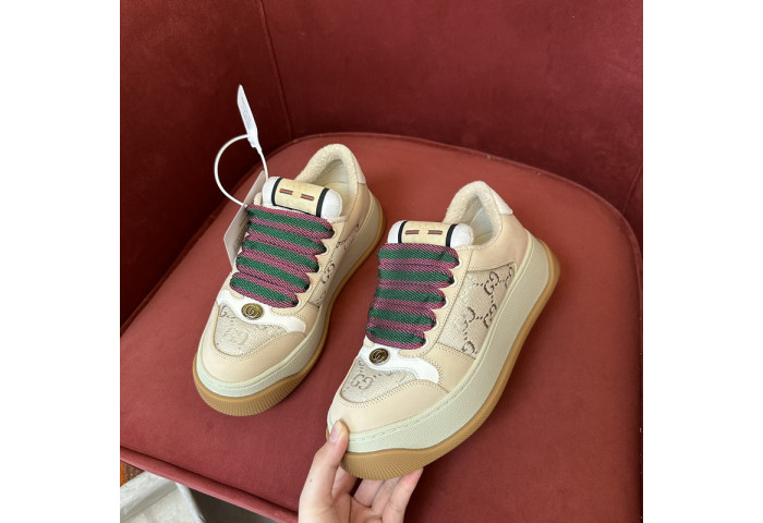 G*u*i* sneaker gc153