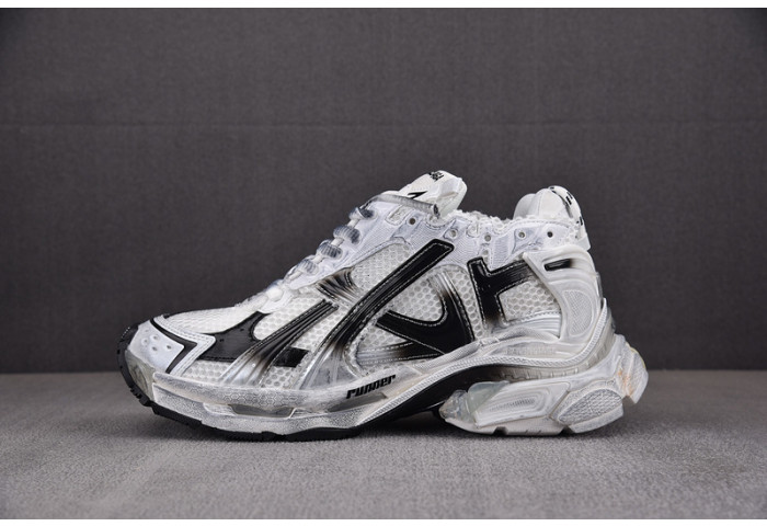 Balenciaga Runner sneaker WRUNG-9010