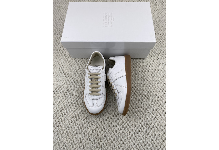 ma*s*n Ma*i*la calfskin s57ws0240