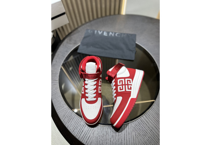 Givenchy Sneakers 660028