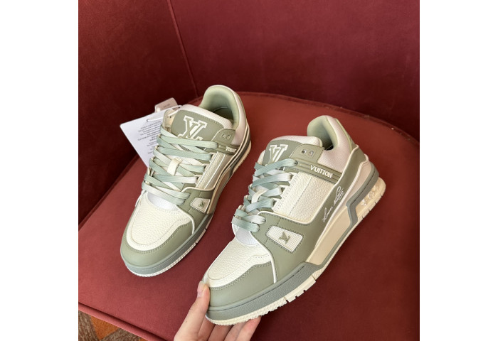 LV snekaers L0000422