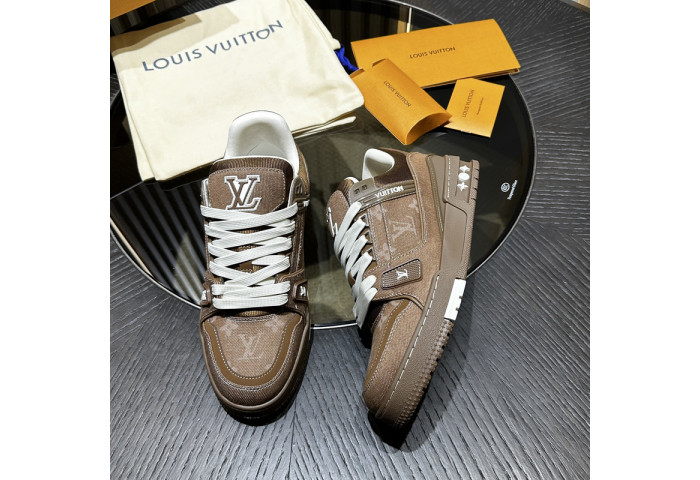LV snekaers L0000565