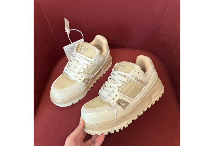 LV snekaers L0000508