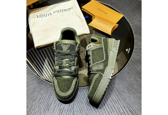 LV snekaers L0000568